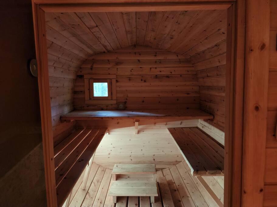 Dingle Run Lodge At Sir Sam'S Haliburton Exterior photo